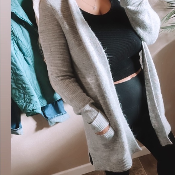 Retrology Soft Knit Gray rainbow Speckle Knit‎ Cozy Sweater Cardigan - Picture 2 of 9